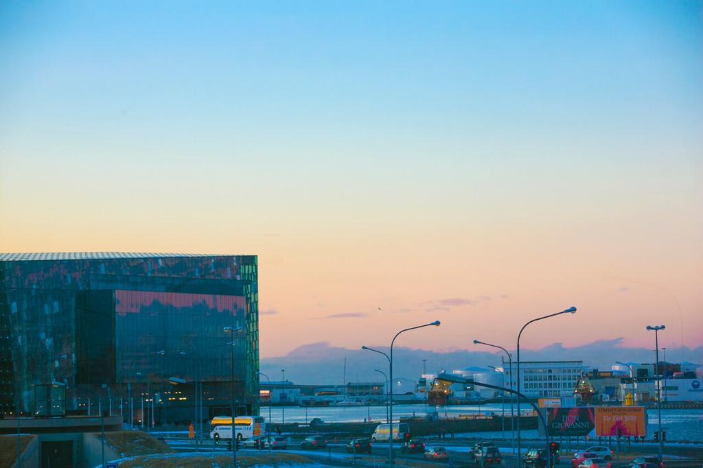 Penthouse Downtown With Free Parking Lejlighed Reykjavík Eksteriør billede